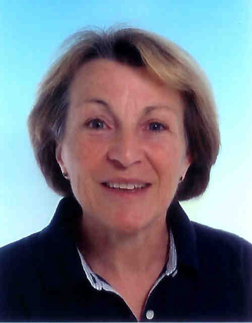 Cândida da Costa Lopes (937 KB)
Apr 2004
(Click on Picture to View Full Size)